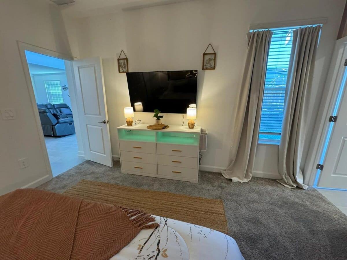 Pousada La Patrona: 5bd W Private Pool & Waterpark @ Champions Gate 8919