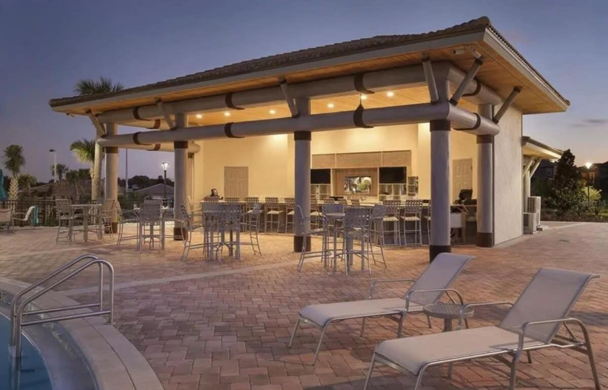 La Patrona: 5bd W Private Pool & Waterpark @ Champions Gate 8919 Pousada Four Corners