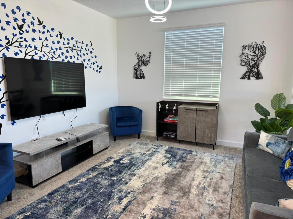 Pousada La Patrona: 5bd W Private Pool & Waterpark @ Champions Gate 8919