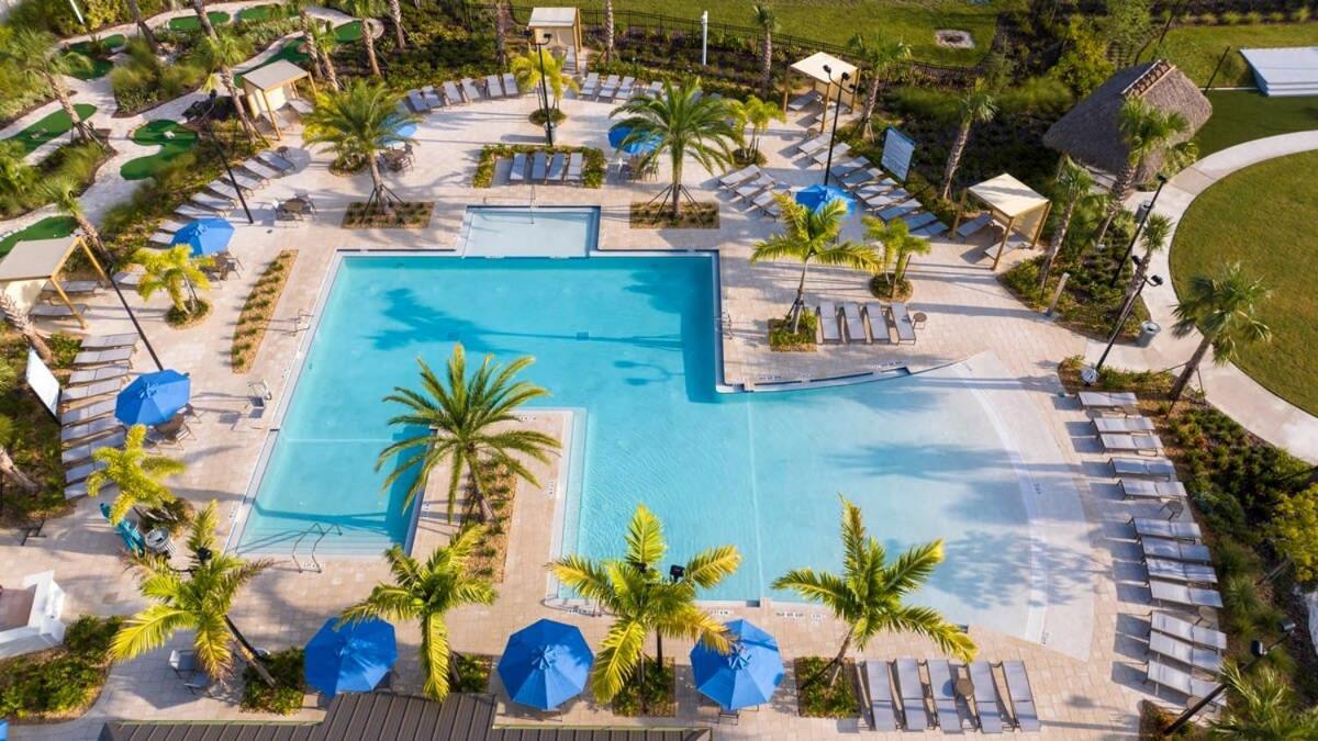 Pousada La Patrona: 5bd W Private Pool & Waterpark @ Champions Gate 8919