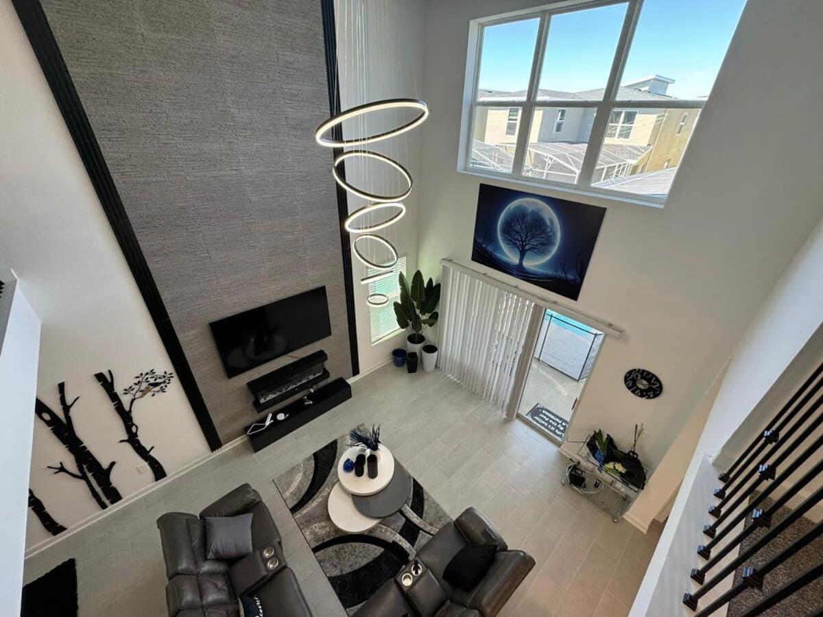 La Patrona: 5bd W Private Pool & Waterpark @ Champions Gate 8919 Four Corners